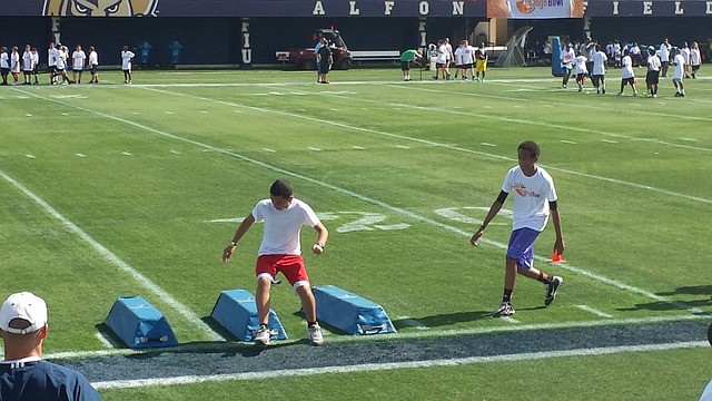 詹姆斯历史第一人！突破42000分大关，坚定历史得分王地位.